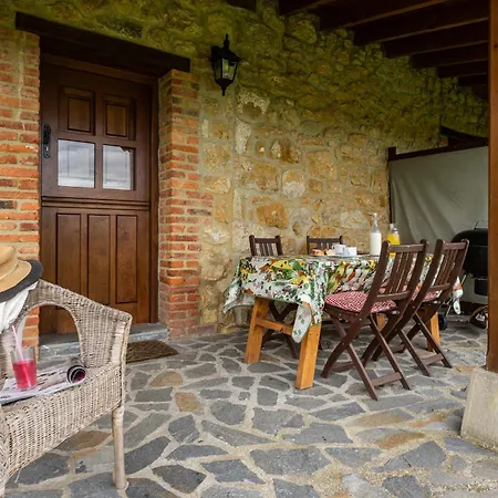 La Ceriquina بيت للعطل *